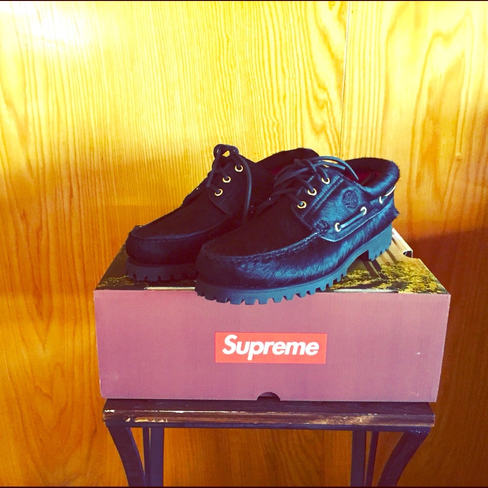 Supreme x Timberland 3-eye lug shoe